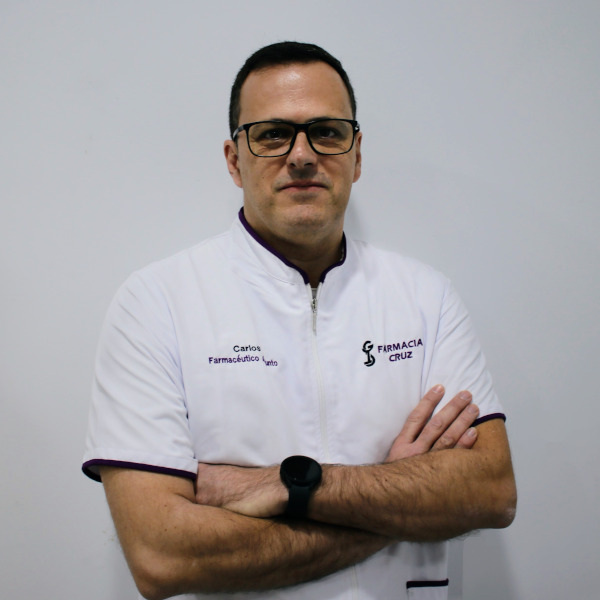Carlos - Farmacia Cruz